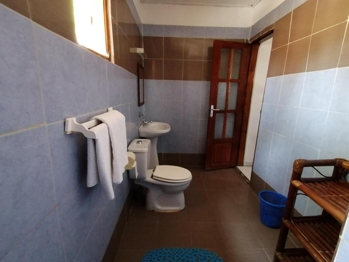 Capriccio Hotel Grand-Bassam Ngoại thất bức ảnh