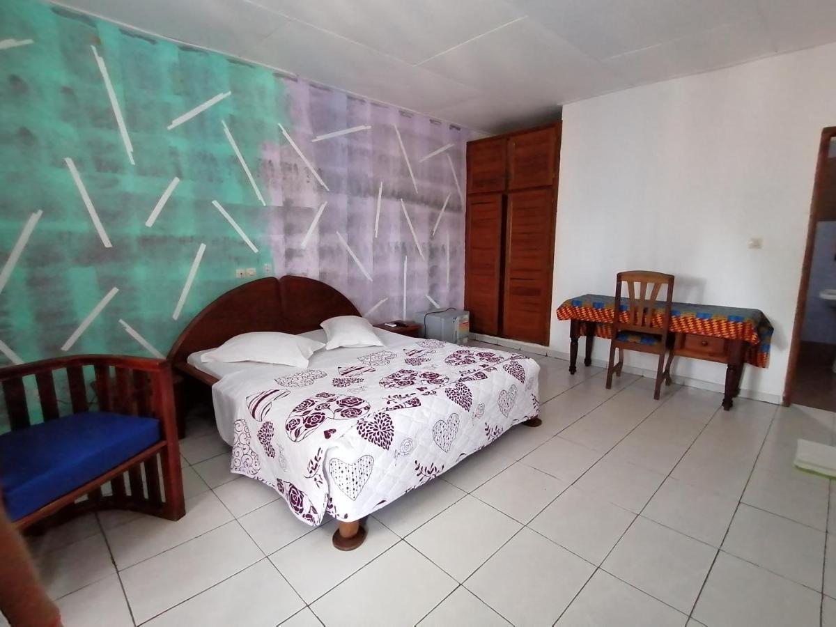 Capriccio Hotel Grand-Bassam Ngoại thất bức ảnh